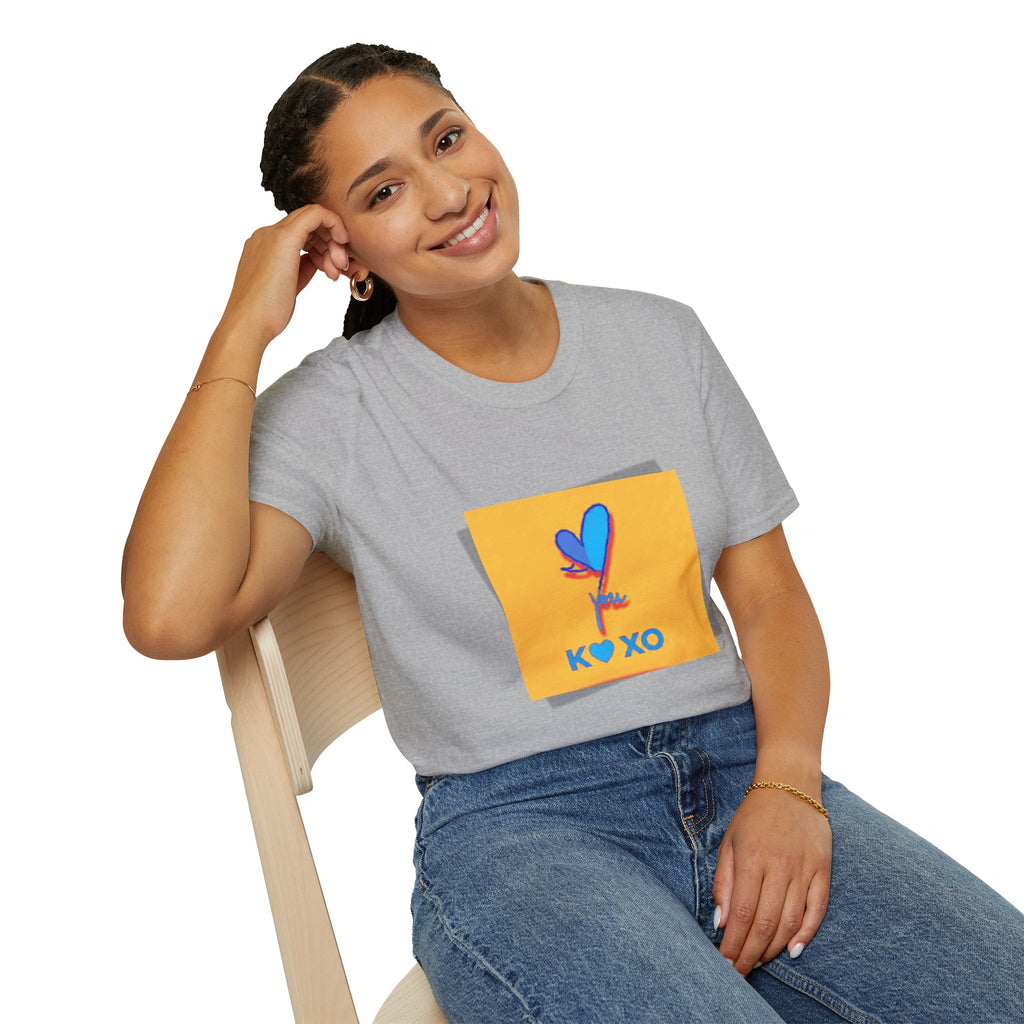 Kiss & Hugs Heart Graphic T-Shirt — K O XO Colorblock Design