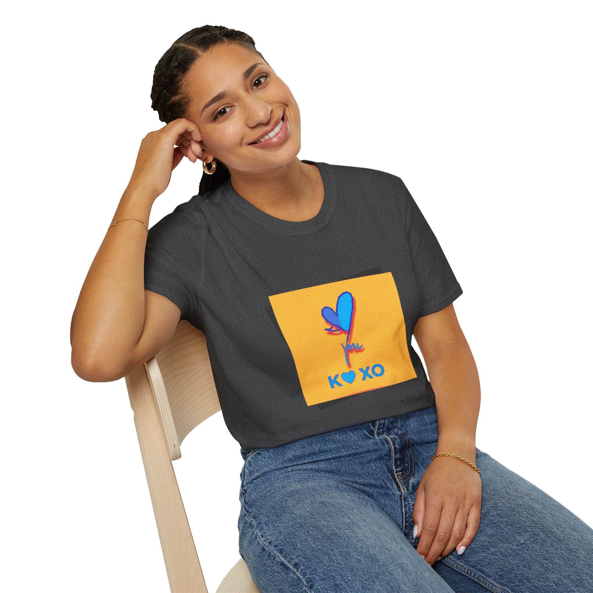 Kiss & Hugs Heart Graphic T-Shirt — K O XO Colorblock Design