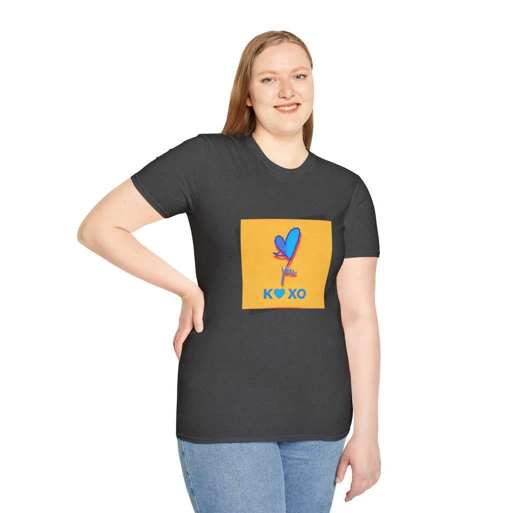 Kiss & Hugs Heart Graphic T-Shirt — K O XO Colorblock Design