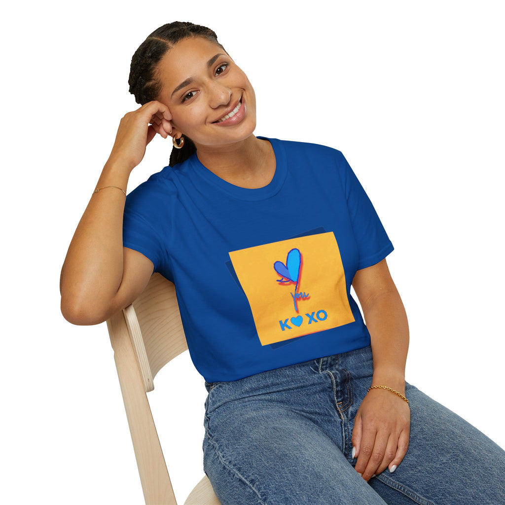 Kiss & Hugs Heart Graphic T-Shirt — K O XO Colorblock Design