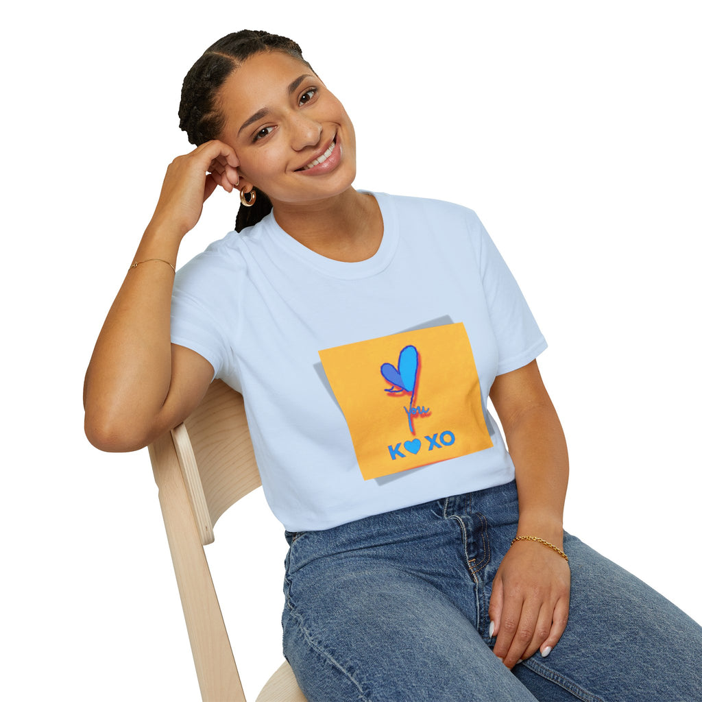 Kiss & Hugs Heart Graphic T-Shirt — K O XO Colorblock Design